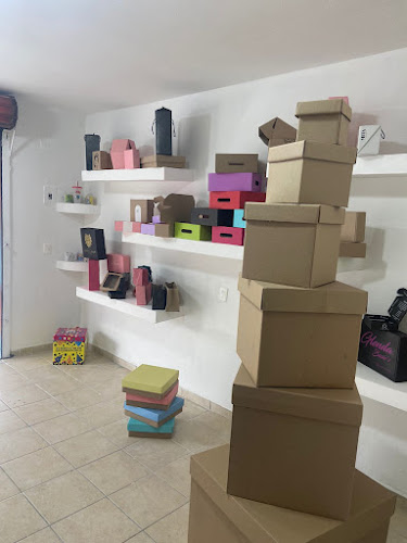 Negocio Sanrotian Cajas De Cartón