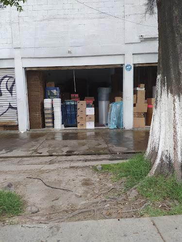 Negocio Venta De Cajas De Carton Nuevas Y De Saldo